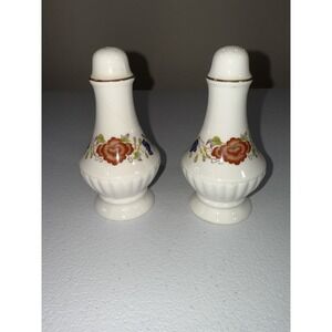 Royal Stuart Tara Hall fine bone China Salt and Pepper Shakers Galway Ireland